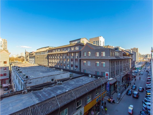 浦西万达现代别墅庭院设计施工